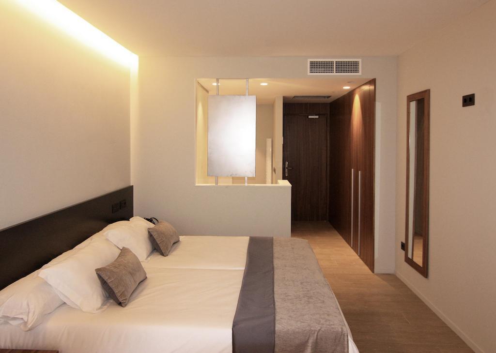 Hotel Raval De La Mar Виласека-де-Сольсина Экстерьер фото